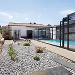 Βίλα Flor Rosa Piscina E Jacuzzi *