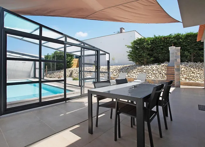 Flor Rosa Piscina E Jacuzzi Villa *